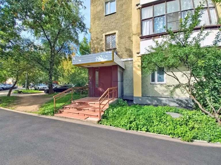 На городские торги выставили крупное помещение в Даниловском районе
