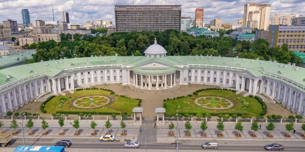 В Склифе создали бронхиальный нож для малоинвазивных операций
